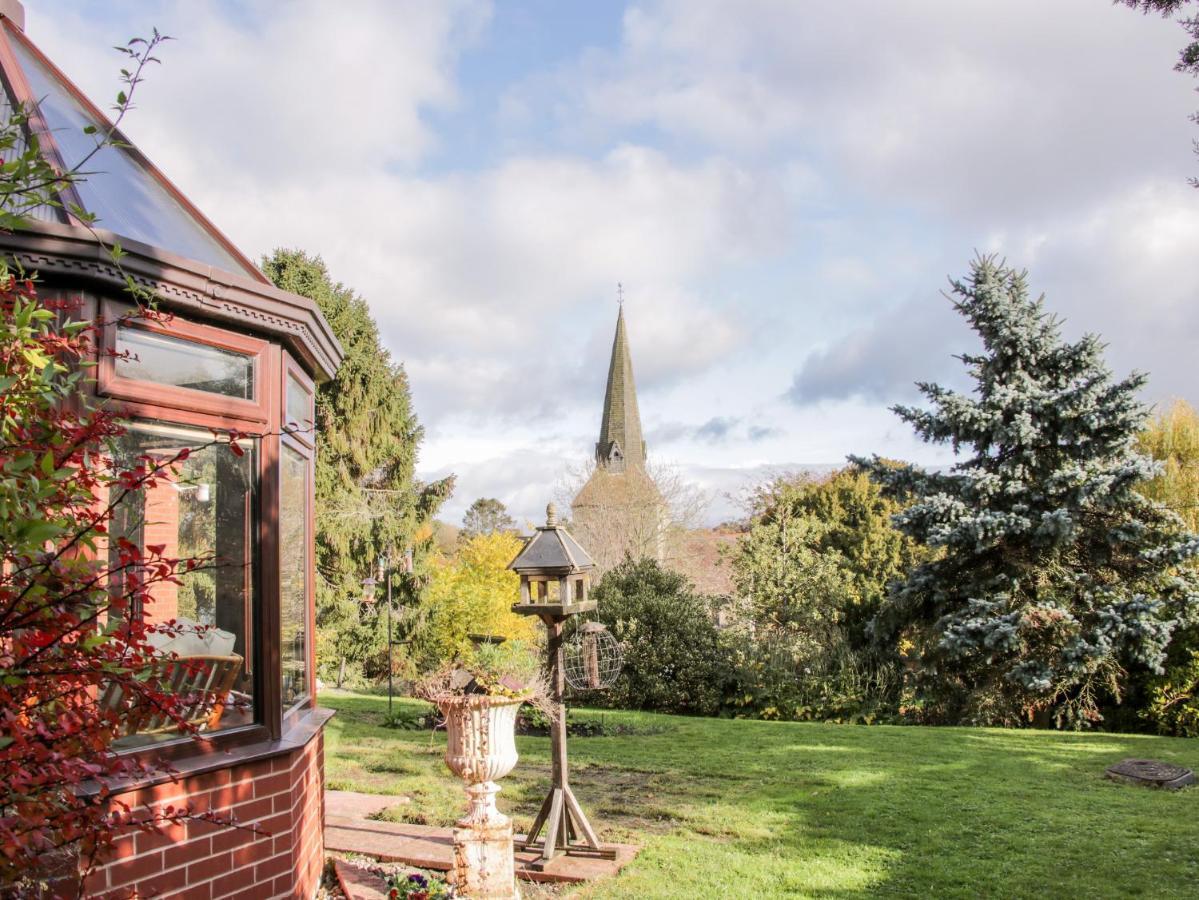 Court Farm Villa Kidderminster Eksteriør billede
