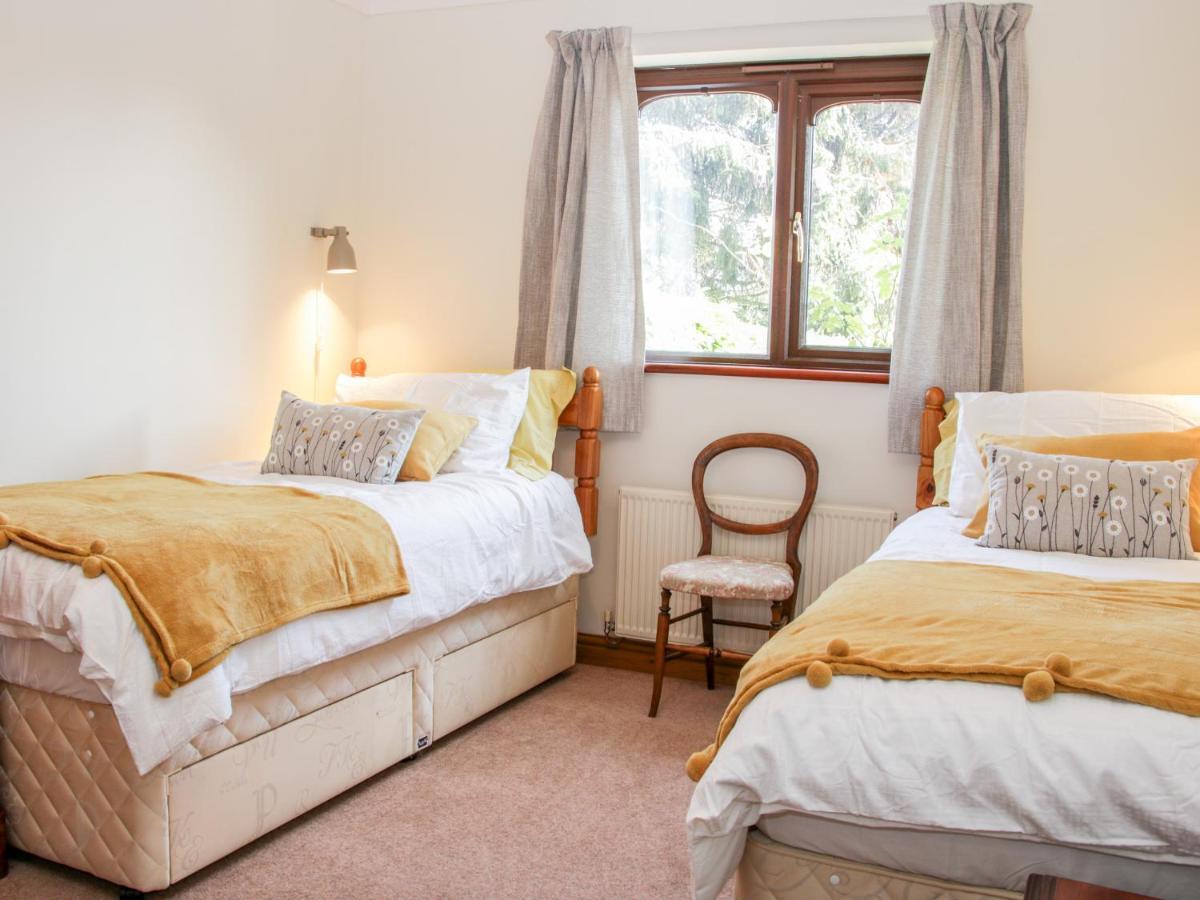 Court Farm Villa Kidderminster Eksteriør billede